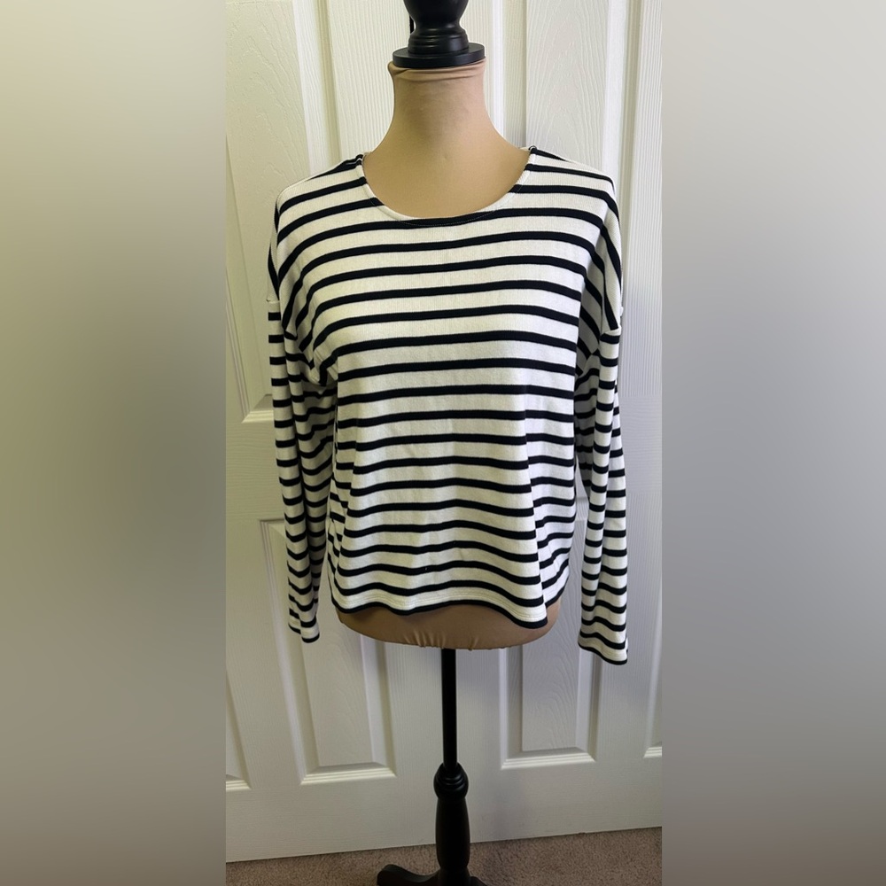 Ann Taylor Navy and White Striped Long Sleeve Tee
